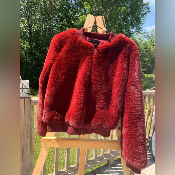 New Forever 21 Red Faux Fur Coat - Picture 1 of 9